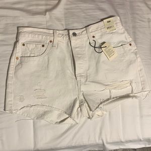 Levi’s shorts